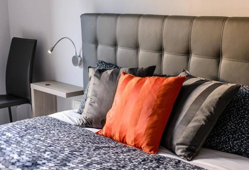 Bed and Breakfast Riviera Luxury Suites  | Napoli | Napoli | Italia 11