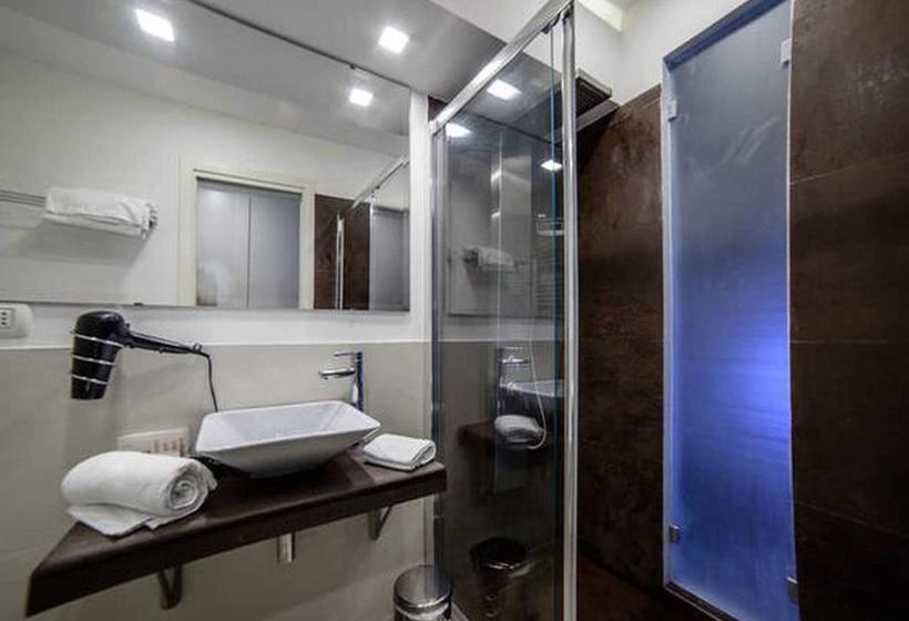 Bed and Breakfast Riviera Luxury Suites  | Napoli | Napoli | Italia 6