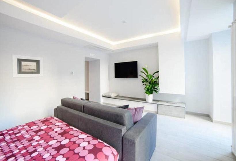 Bed and Breakfast Riviera Luxury Suites  | Napoli | Napoli | Italia 8