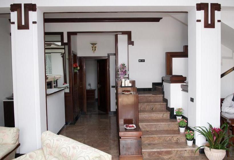 Bed and Breakfast La Maison Royale  | Fiumicino | Roma | Italia 4