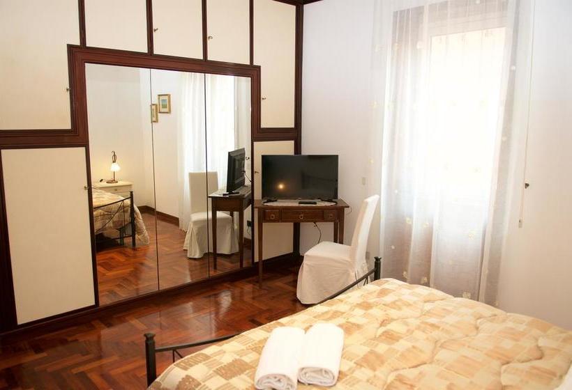 Bed and Breakfast La Maison Royale  | Fiumicino | Roma | Italia 9