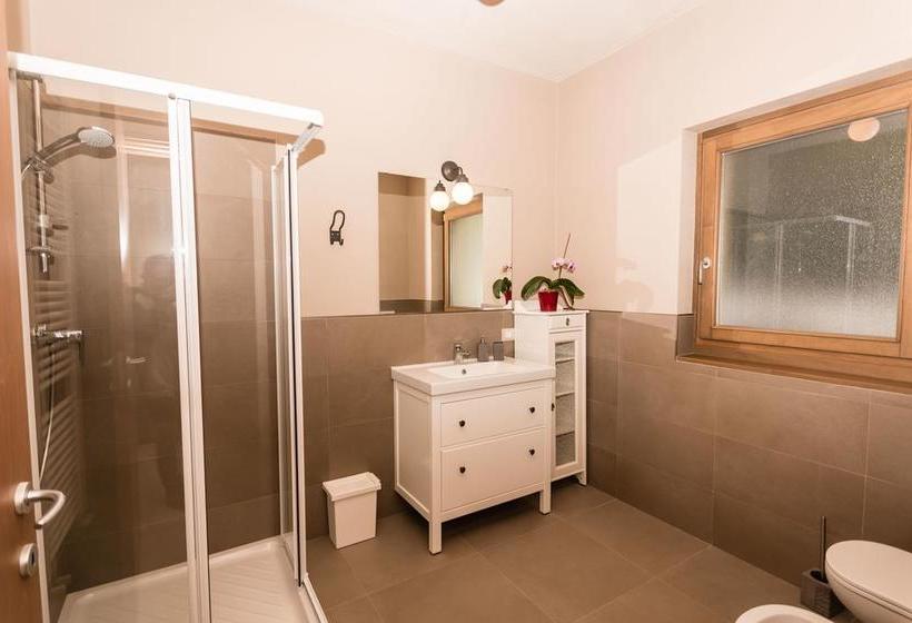 Bed and Breakfast Lavanda E Rosmarino  | Miasino | Novara | Italia 4