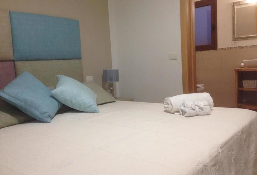 Bed and Breakfast Il Giardino Di Daniela  | San Teodoro | Sardegna | Italia 8