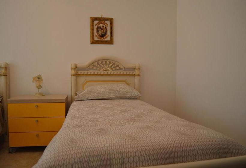 B&b Waltanna Airport  | Bari | Bari | Italien 11