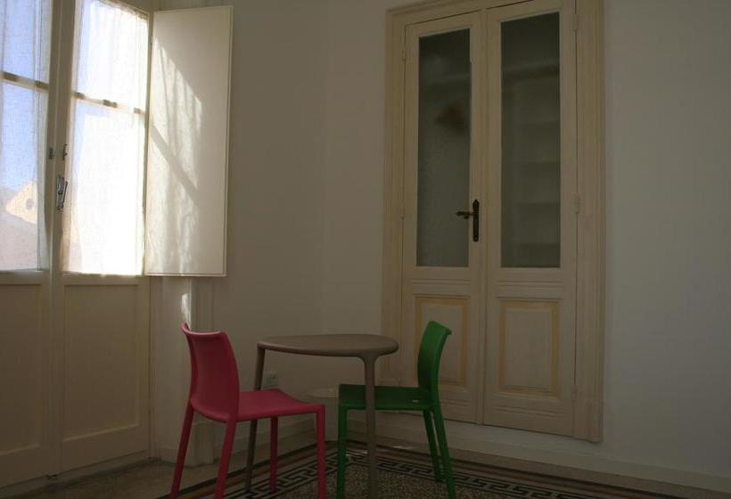 B&b Angioy 18  | Cagliari | Sardinia | Italy 19