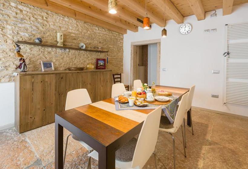 B&b Mondrago 13  | Marano di Valpolicella | Verona | Italy 3