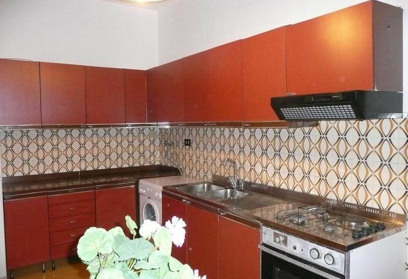 Bed and Breakfast Herculis Domus  | Ercolano | Napoli | Italia 9