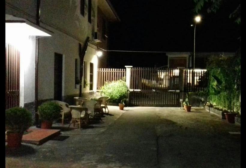 Bed & Breakfast Fontanarossa Airport  | Catania | Catania | Italia 8