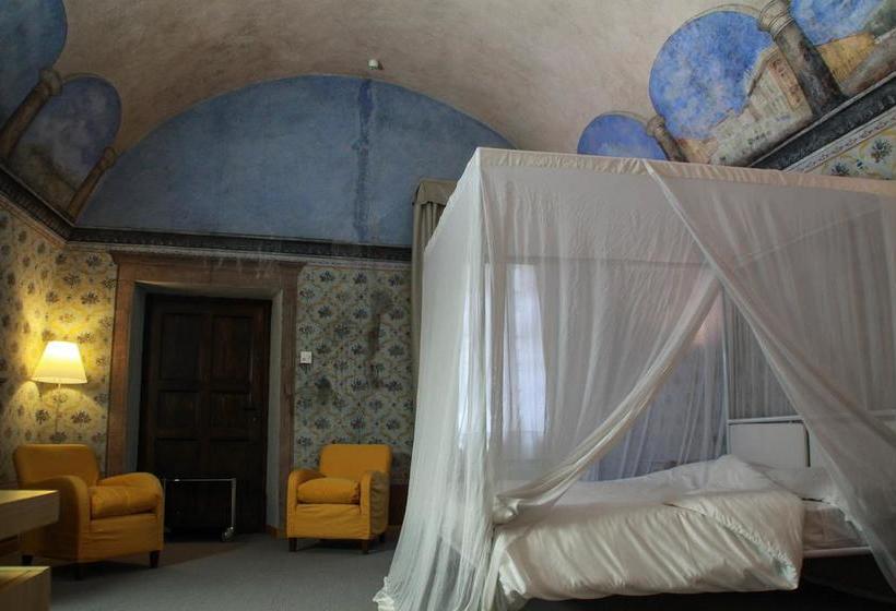 Hotel Cavour Et Des Officiers  | Bard | Aosta | Italia 19