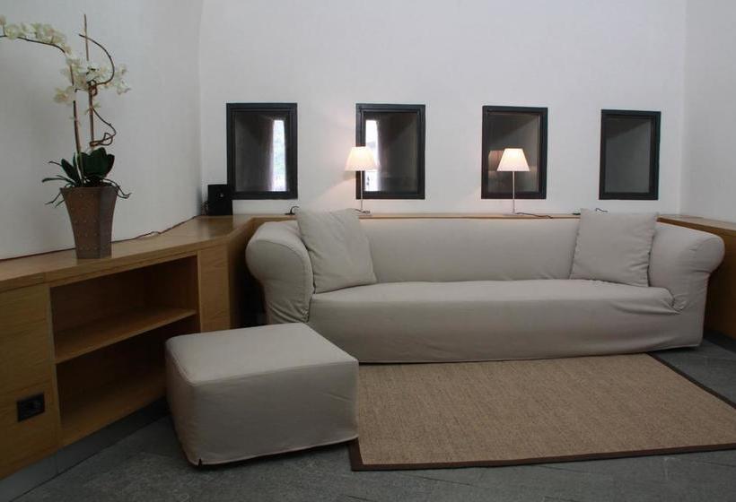 Hotel Cavour Et Des Officiers  | Bard | Aosta | Italia 6