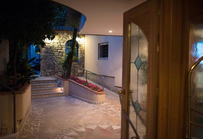 Hotel Venezia  | Malcesine | Verona | Italia 10