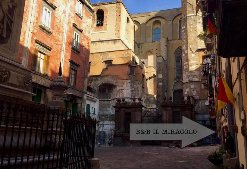 Bed and Breakfast Il Miracolo  | Napoli | Napoli | Italia 11