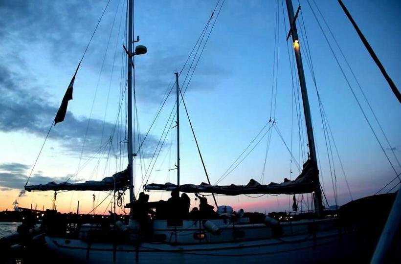 Bed and Breakfast Artemide Suite 17  | Taranto | Taranto | Italia 17