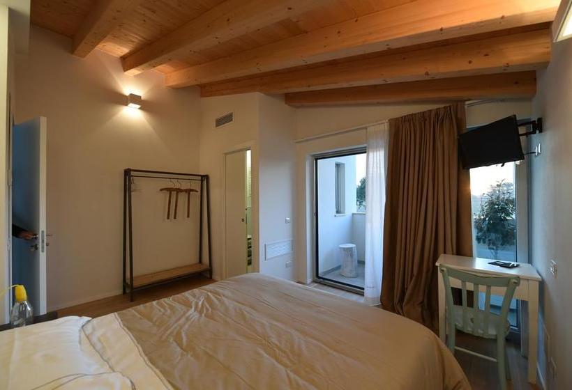 Bed and Breakfast Ortopì Country Canapa House  | Porto Recanati | Macerata | Italia 12