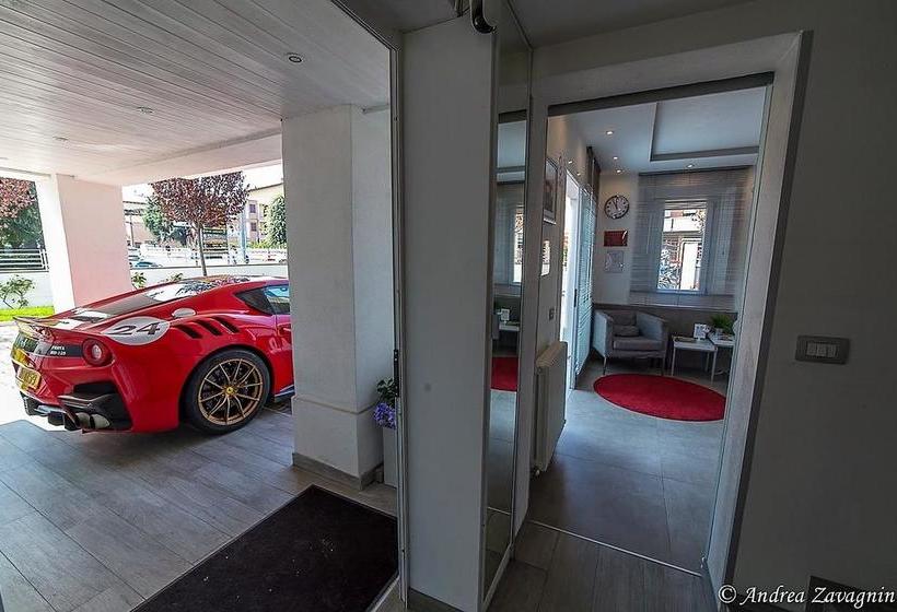 Bed and Breakfast 5h Room & Breakfast  | Maranello | Modena | Italia 2