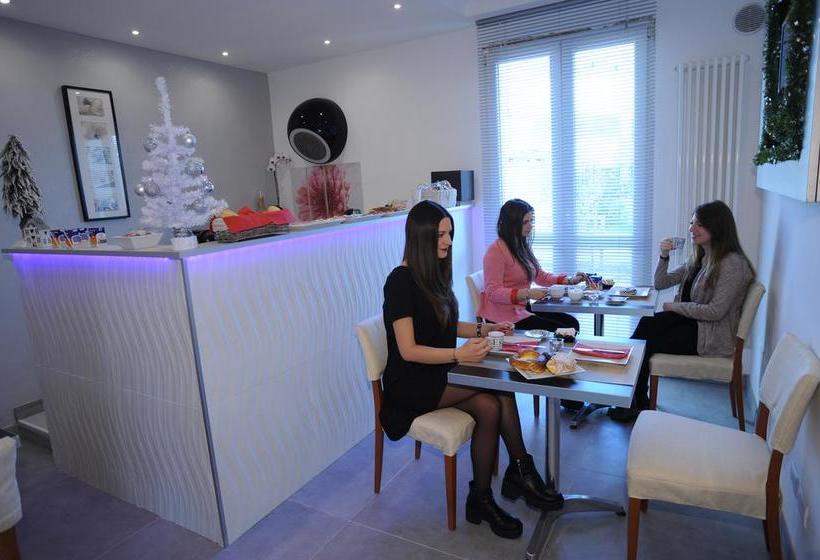 Bed and Breakfast 5h Room & Breakfast  | Maranello | Modena | Italia 20