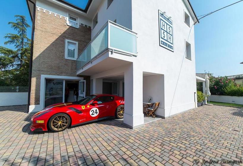 Bed and Breakfast 5h Room & Breakfast  | Maranello | Modena | Italia 3