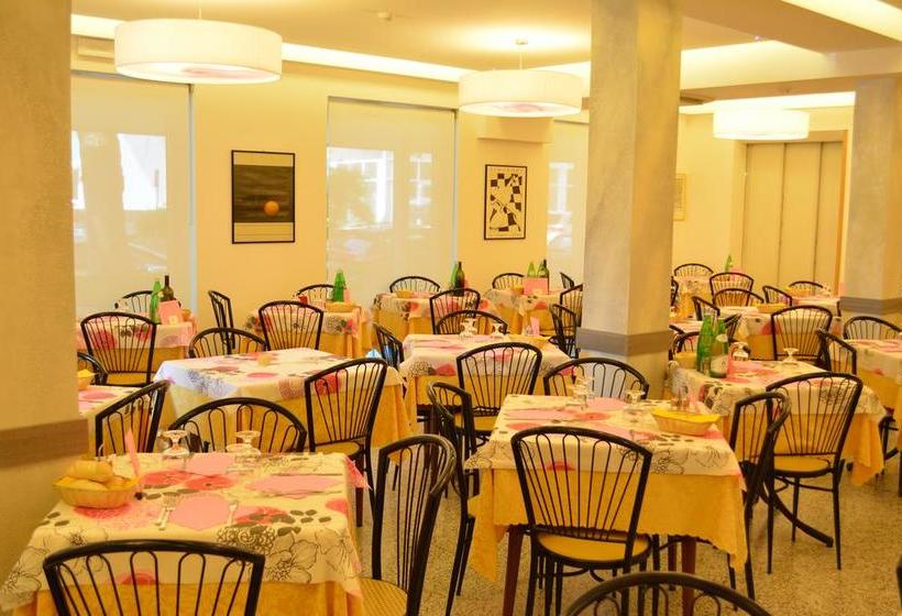 Hotel Universal  | Riccione | Rimini | Italia 4