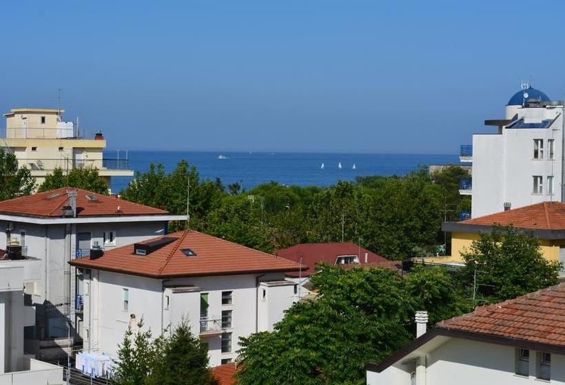 Hotel Universal  | Riccione | Rimini | Italia 7