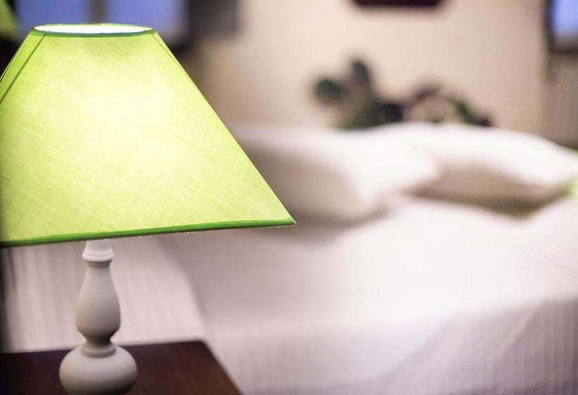 La Signoria 1212. Il Piccolo B&b In Monteriggioni  | Monteriggioni | Siena | Italia 18