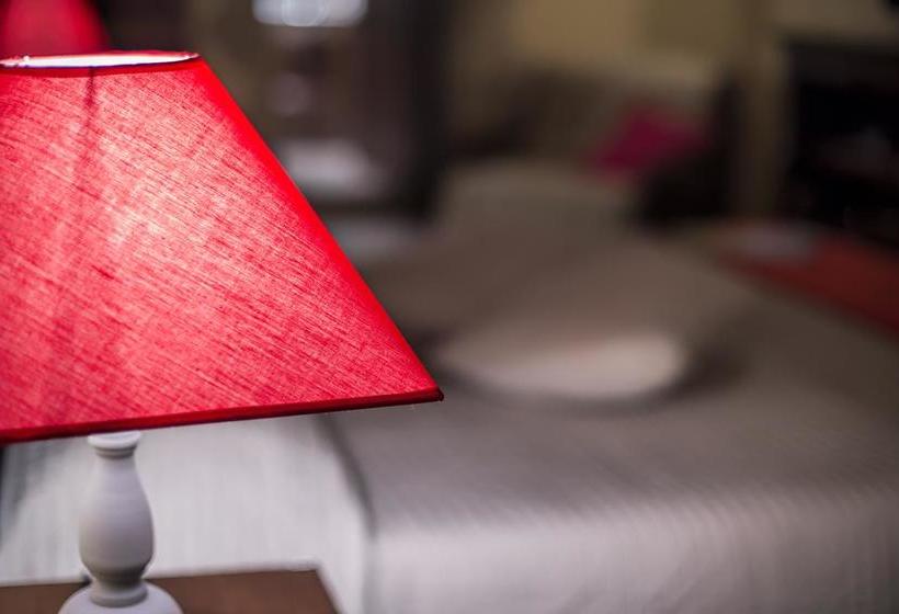 La Signoria 1212. Il Piccolo B&b In Monteriggioni  | Monteriggioni | Siena | Italia 2