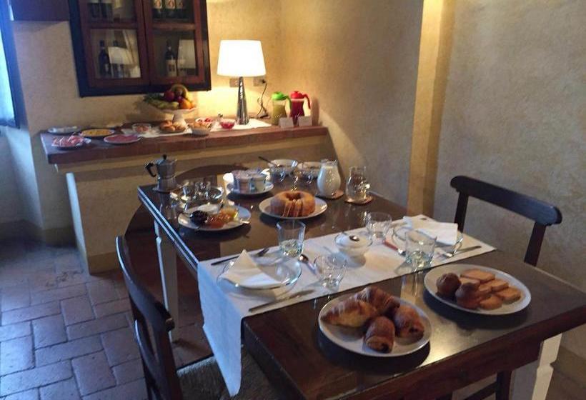 La Signoria 1212. Il Piccolo B&b In Monteriggioni  | Monteriggioni | Siena | Italia 7