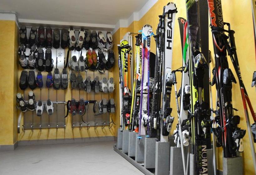 Hotel Cesa Rotic  | Canazei | Trento | Italia 11