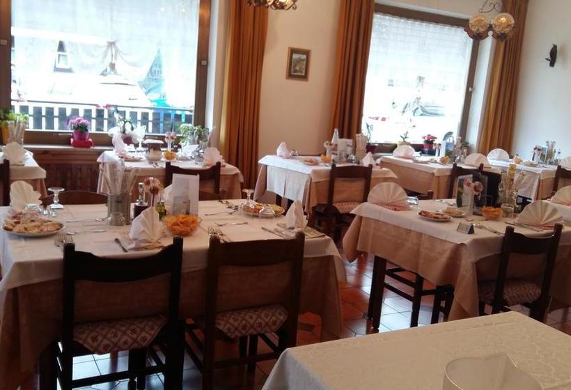 Hotel Nevada  | Campitello di Fassa | Trento | Italia 15