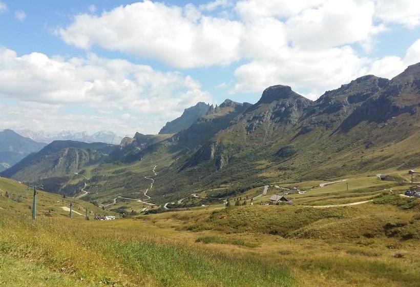 Hotel Nevada  | Campitello di Fassa | Trento | Italia 9