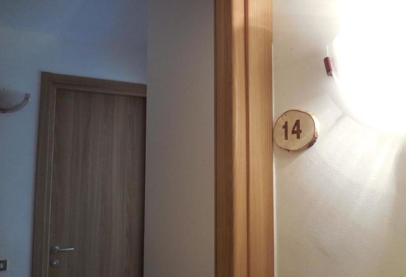 Hotel Pensione Genzianella  | Alagna Valsesia | Vercelli | Italia 13