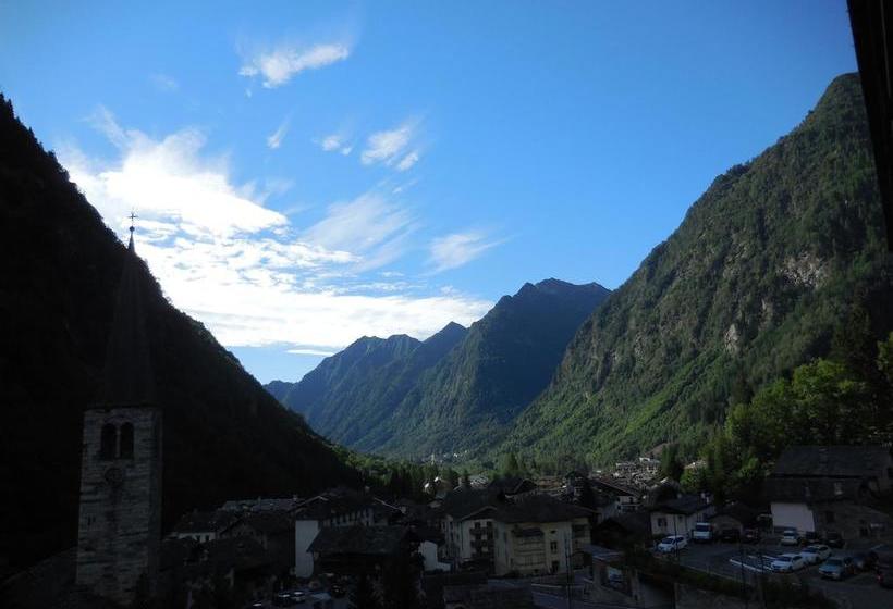 Hotel Pensione Genzianella  | Alagna Valsesia | Vercelli | Italia 3