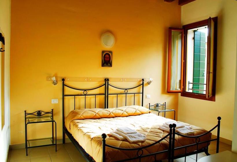 Ostello Domus Clugiae  | Chioggia | Venezia | Italia 10