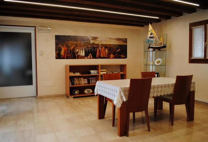 Ostello Domus Clugiae  | Chioggia | Venezia | Italia 9