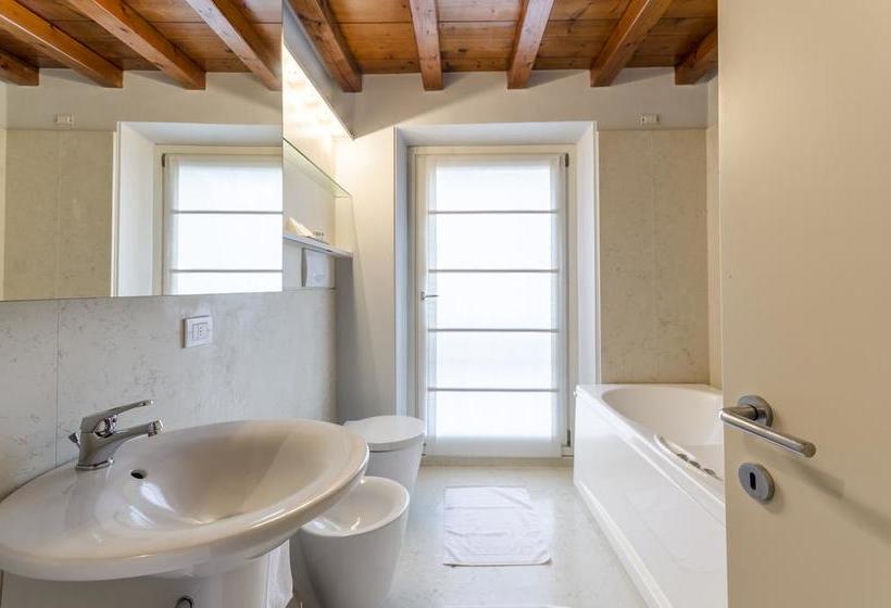 Bed and Breakfast Duomo Guesthouse  | Piacenza | Piacenza | Italia 1