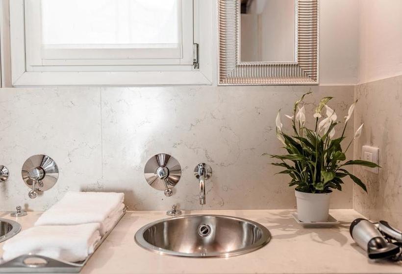 Bed and Breakfast Duomo Guesthouse  | Piacenza | Piacenza | Italia 18