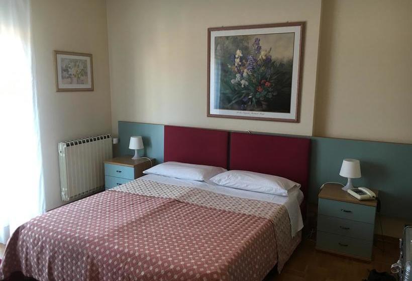 Hotel Garden  | Borgosesia | Vercelli | Italia 11