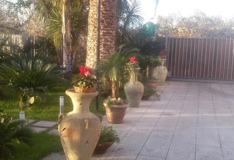 Bed and Breakfast Beatrice Home