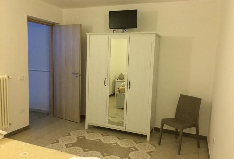 Bed and Breakfast A Due Passi Dal Centro  | Alberobello | Bari | Italia 13