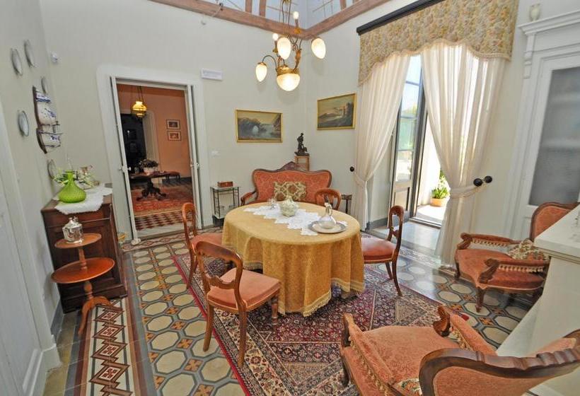 Palazzo De Donatis B&b  | Melissano | Lecce | Italia 4