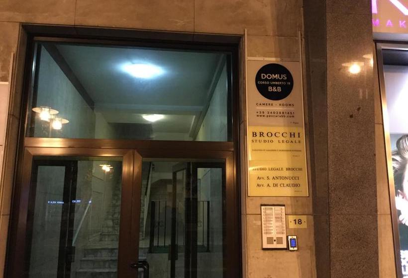 Domus Corso Umberto 18 B&b  | Pescara | Pescara | Italia 10