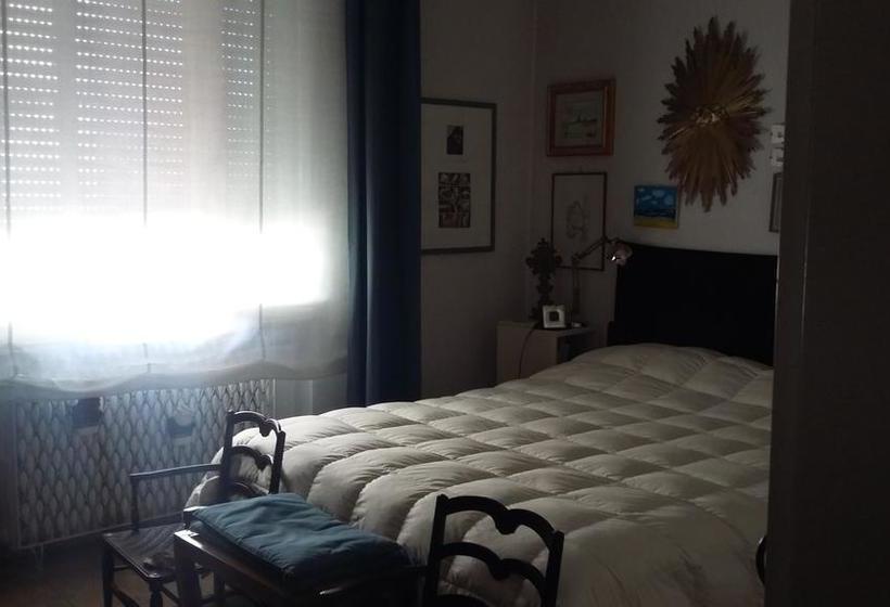 Bed and Breakfast Bnb Lucilla Villa  | Pesaro | Pesaro e Urbino | Italia 20