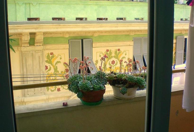 B&b Maya & Leo  | Genoa | Genoa | Italy 12