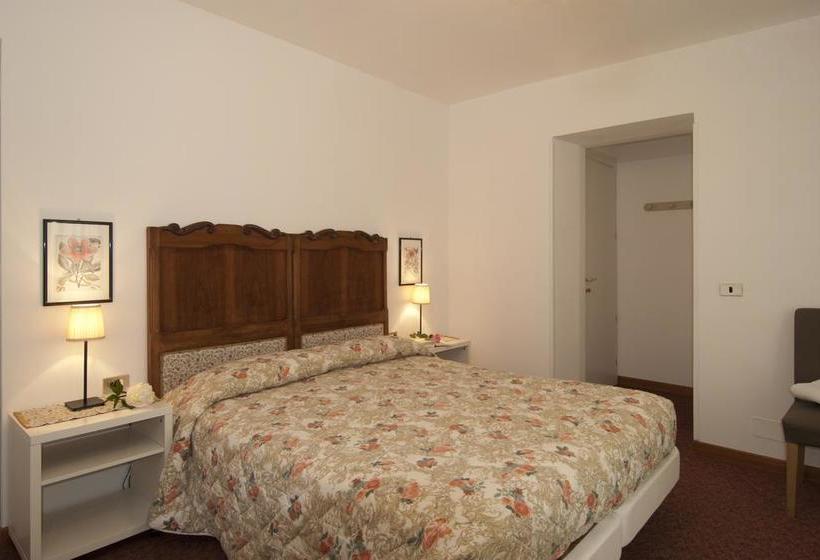 Hotel Mariano  | Gargnano | Brescia | Italy 12