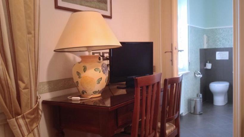 B&b Bruxelles Margherita  | Genova | Genova | Italia 1