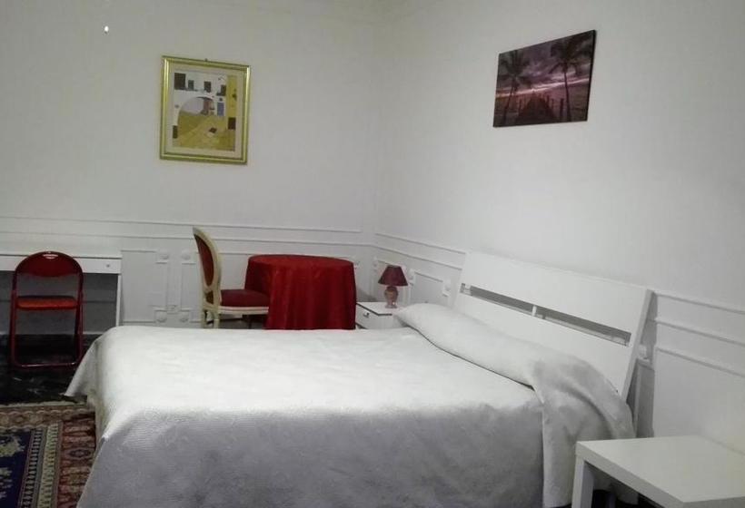 B&b Nuho Corso Italia 89  | Bari | Bari | Italia 8