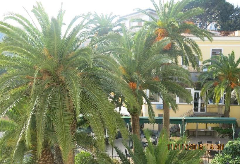 Bed and Breakfast Nido Dei Gabbiani  | Napoli | Napoli | Italia 3