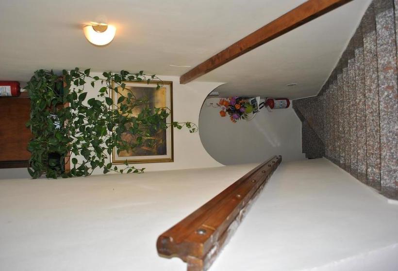 Hotel Il Gatto E La Volpe  | Gambassi Terme | Florence | Italia 3