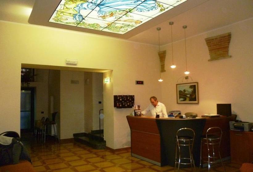 Hotel Santa Chiara  | Sant'Angelo in Vado | Pesaro e Urbino | Italia 3