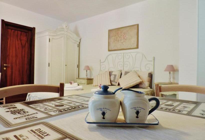 Bed and Breakfast Rosmarino  | Celle Ligure | Savona | Italia 4