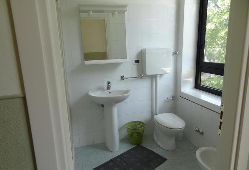 Ostello Sportnow Casa Per Ferie  | Milano Marittima | Ravenna | Italia 13